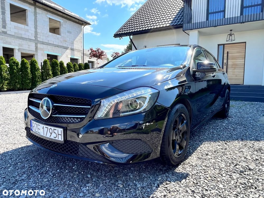 Mercedes-Benz Klasa A 180 BlueEfficiency Edition - 23