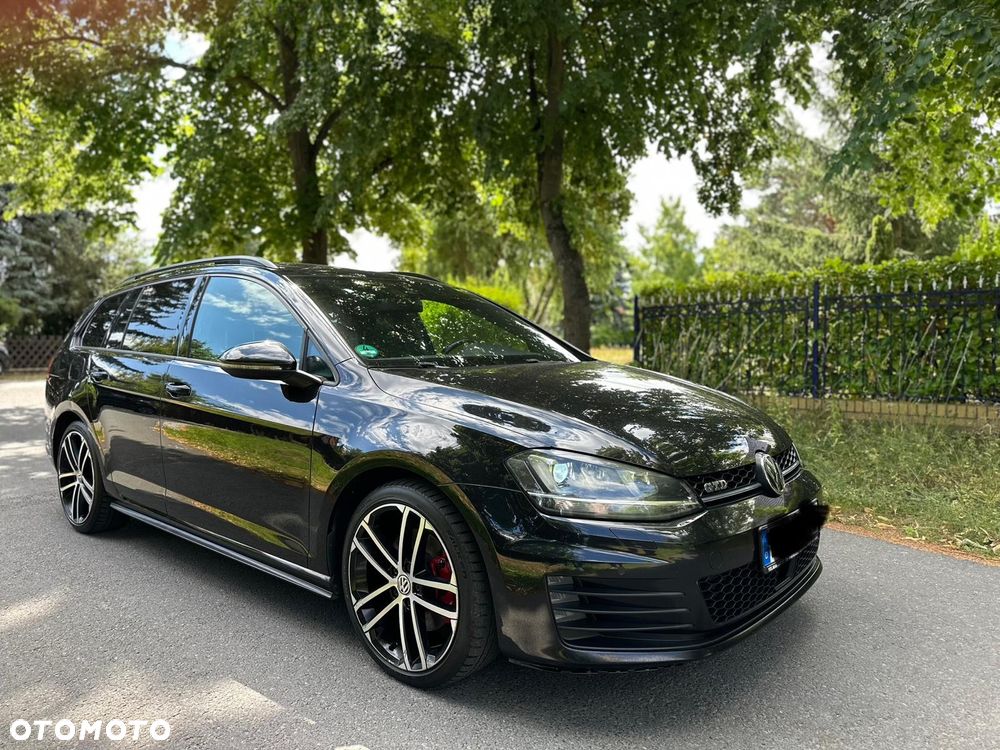 Volkswagen Golf GTD 2.0 TDI SCR DSG - 3