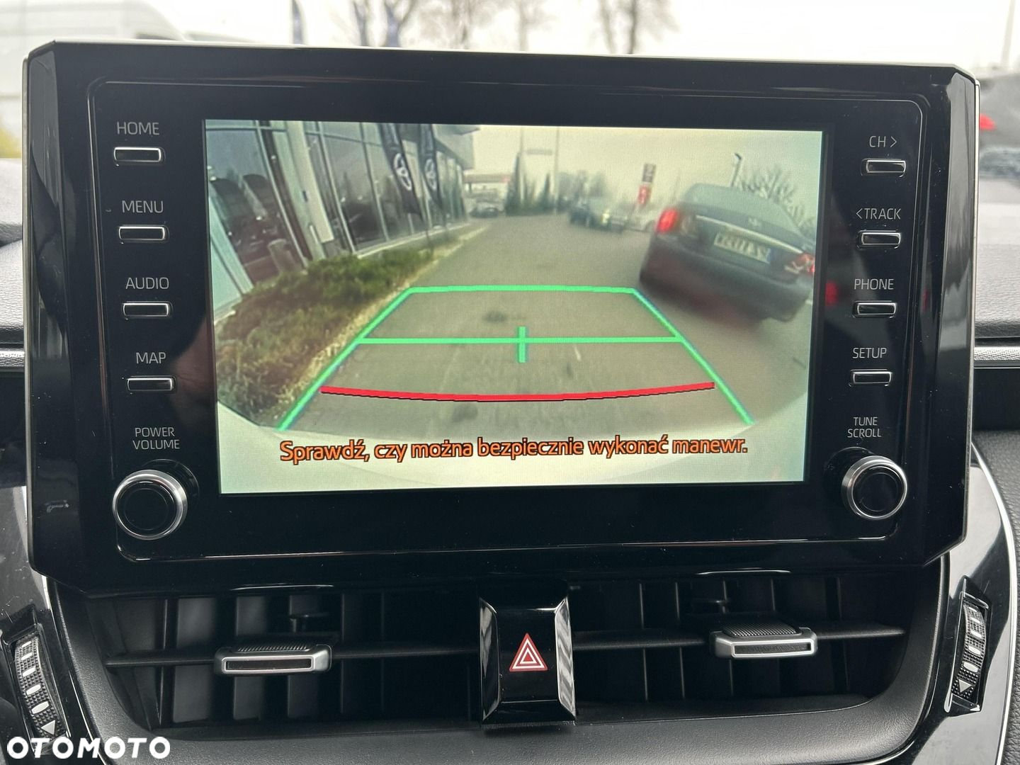 Toyota Corolla 1.8 Hybrid Comfort - 15