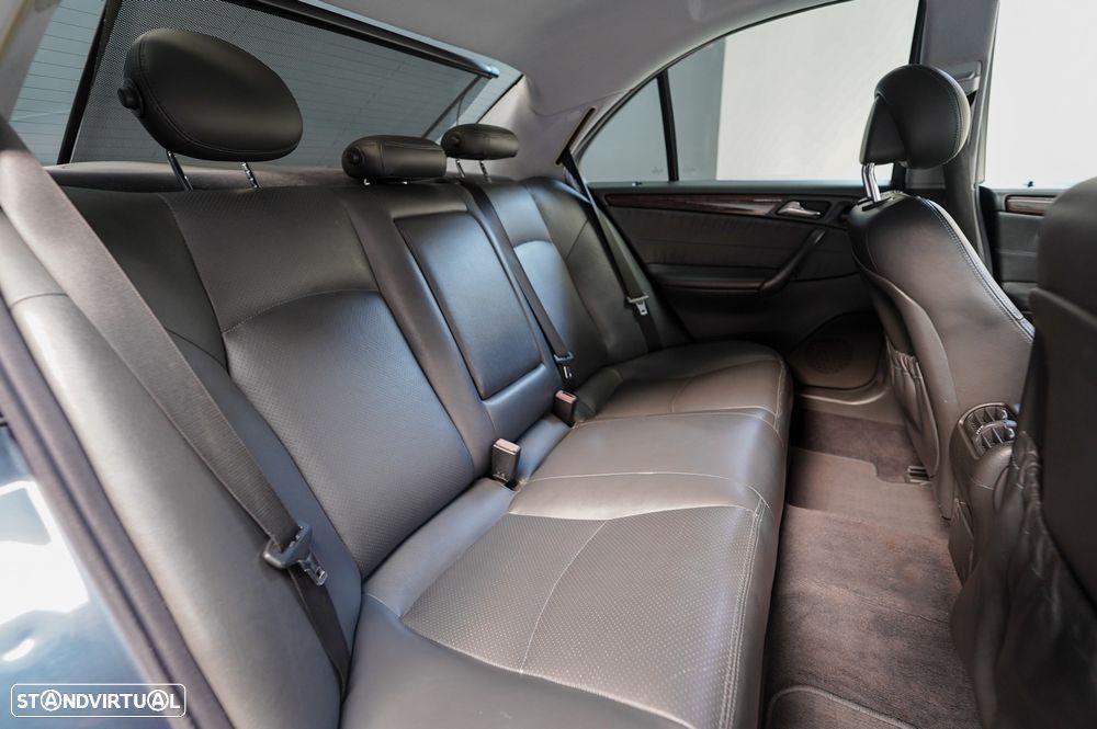 Mercedes-Benz C 220 - 17
