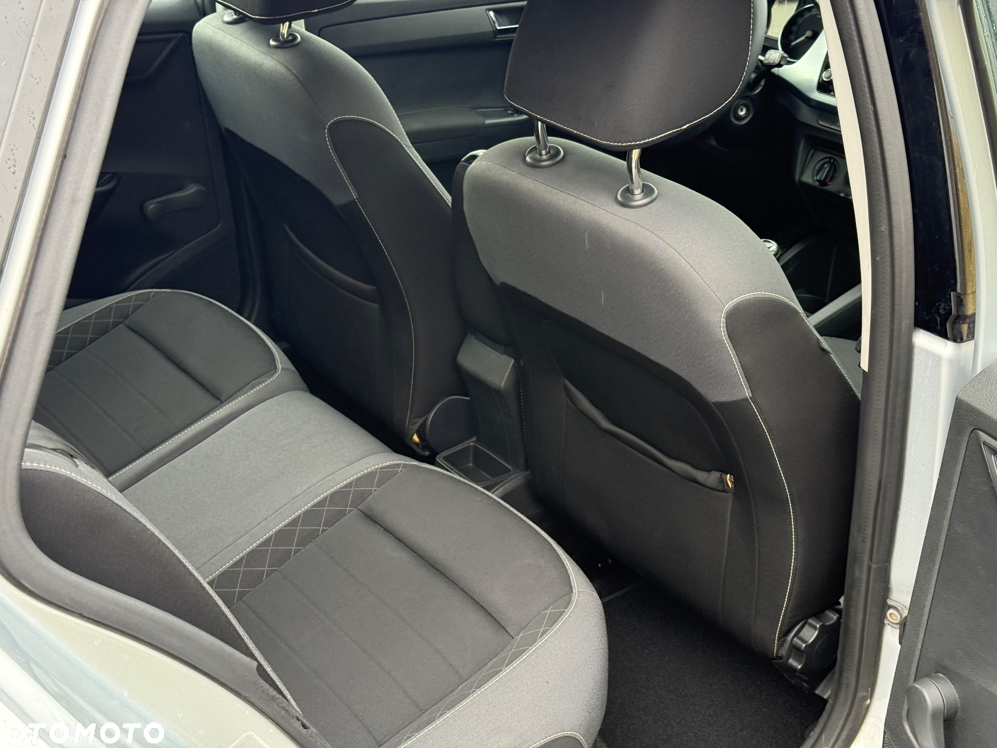Skoda Fabia 1.0 Ambition - 8