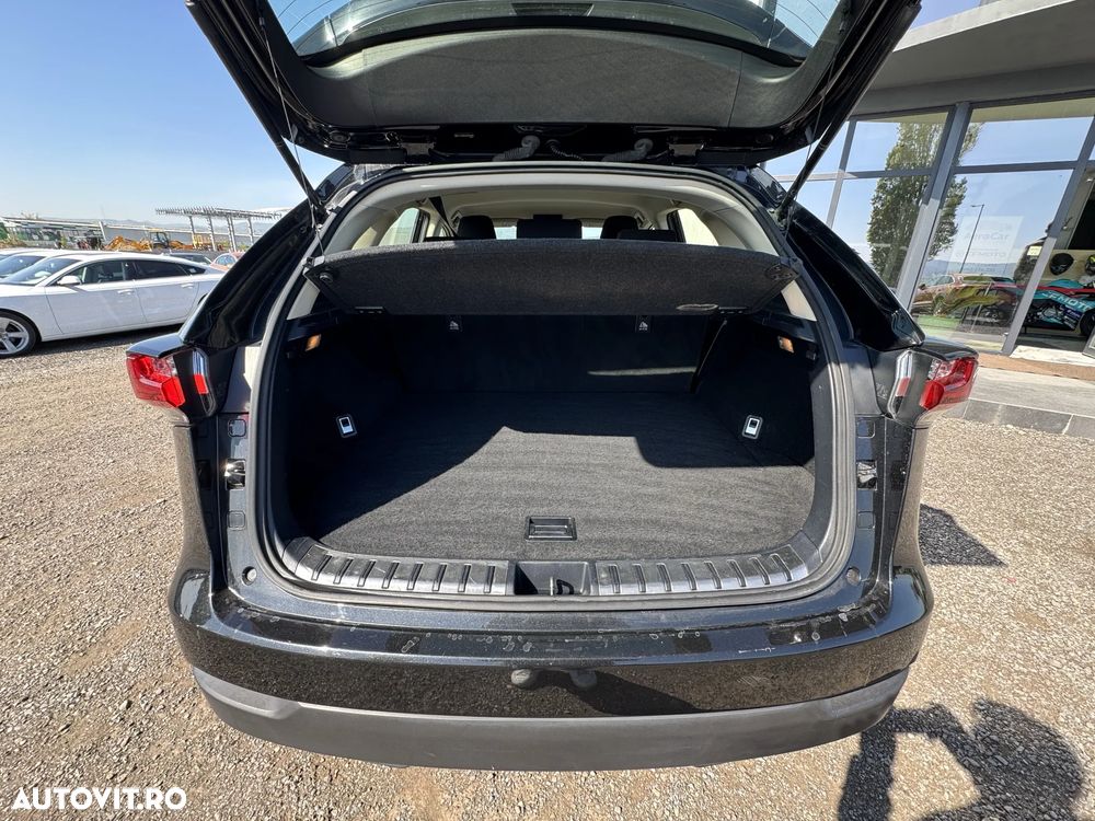 Lexus Seria NX 300h - 17