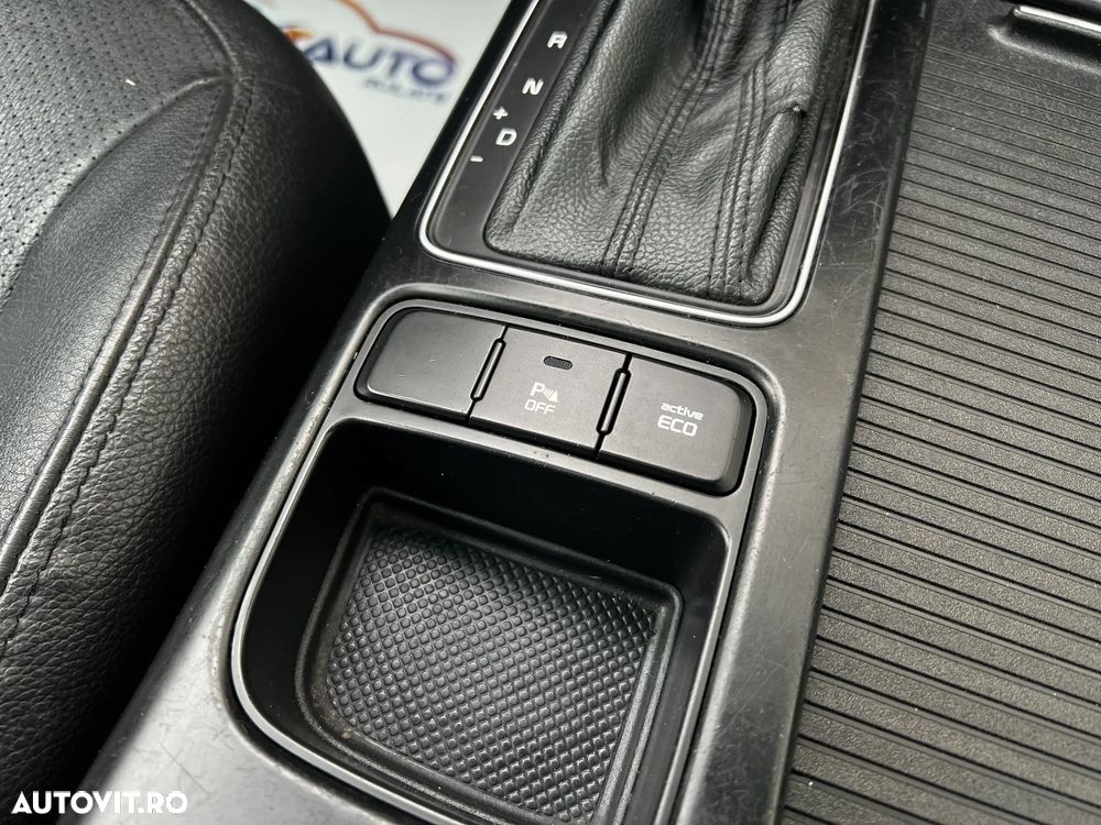 Kia Sorento 2.2 DSL 4x4 Aut. Classic - 22