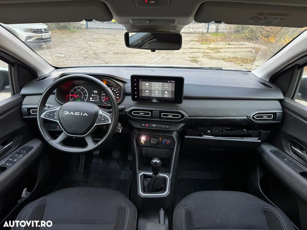 Dacia Logan TCe 90 MT6 Expression - 7