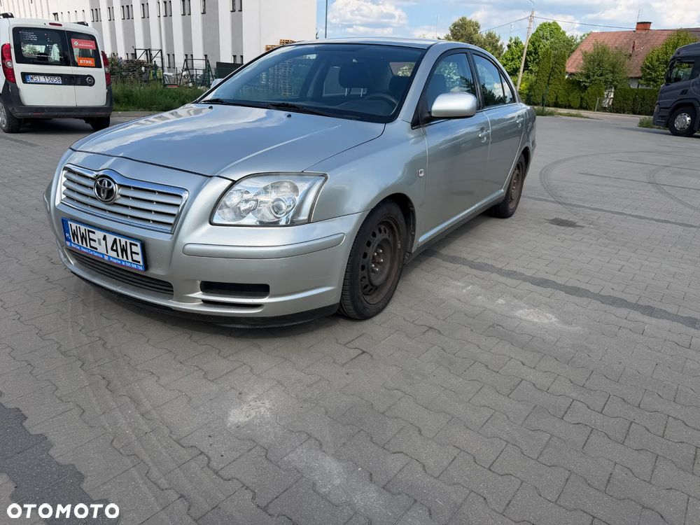 Toyota Avensis 1.6 VVT-i Luna - 15