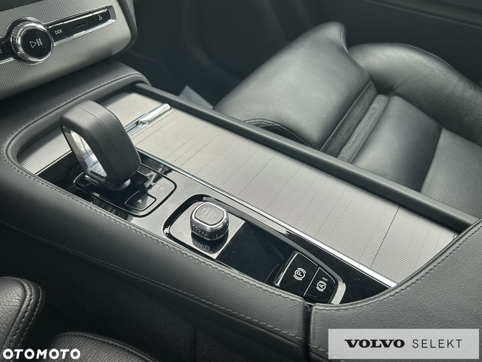 Volvo XC 90 - 20