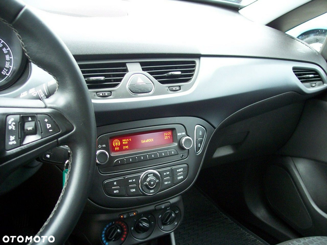 Opel Corsa 1.4 Enjoy - 21