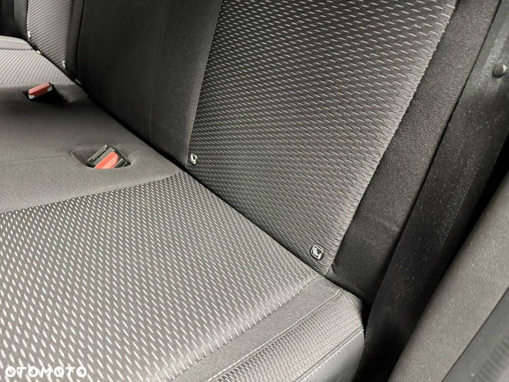 Dacia Duster 1.6 SCe Comfort - 25