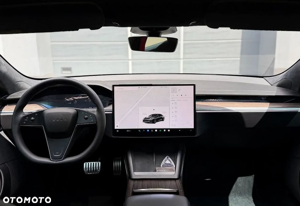 Tesla Model S Long Range - 11