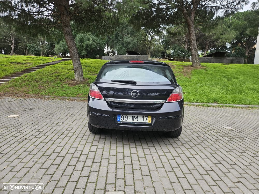 Opel Astra 1.7 CDTi Cosmo ecoFLEX - 4