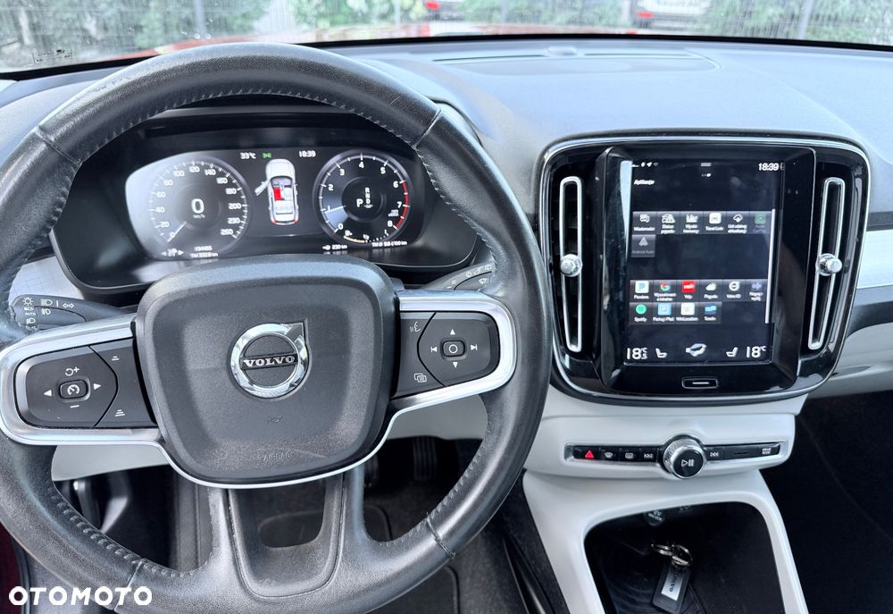 Volvo XC 40 - 9