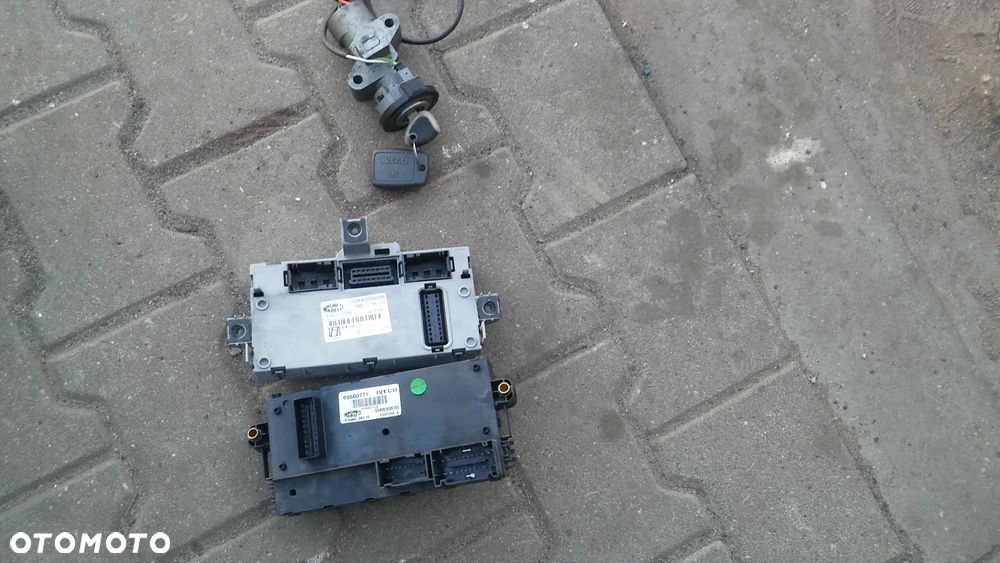 F.VAT 503440270104 IVECO BOXER DUCATO 503440850000 Moduł komfortu 503440070219 503440070106 STEROWNIK BSI KOMPUTER  503440070123  503440070105 MODUŁ BCM - 2