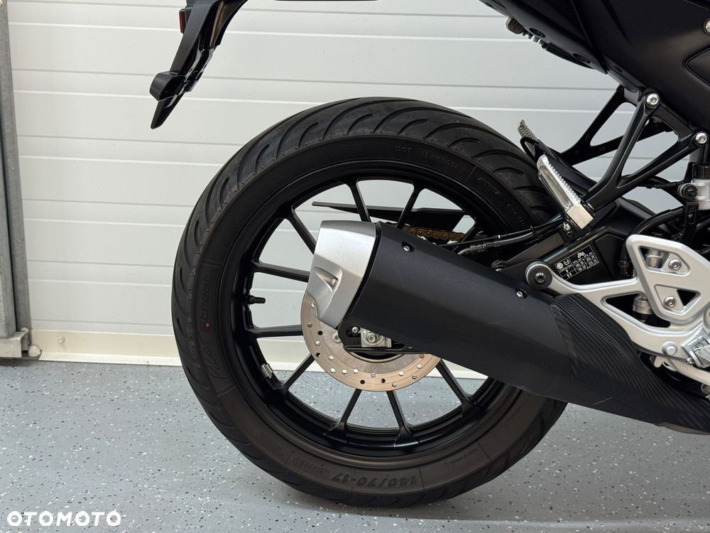Yamaha MT - 5