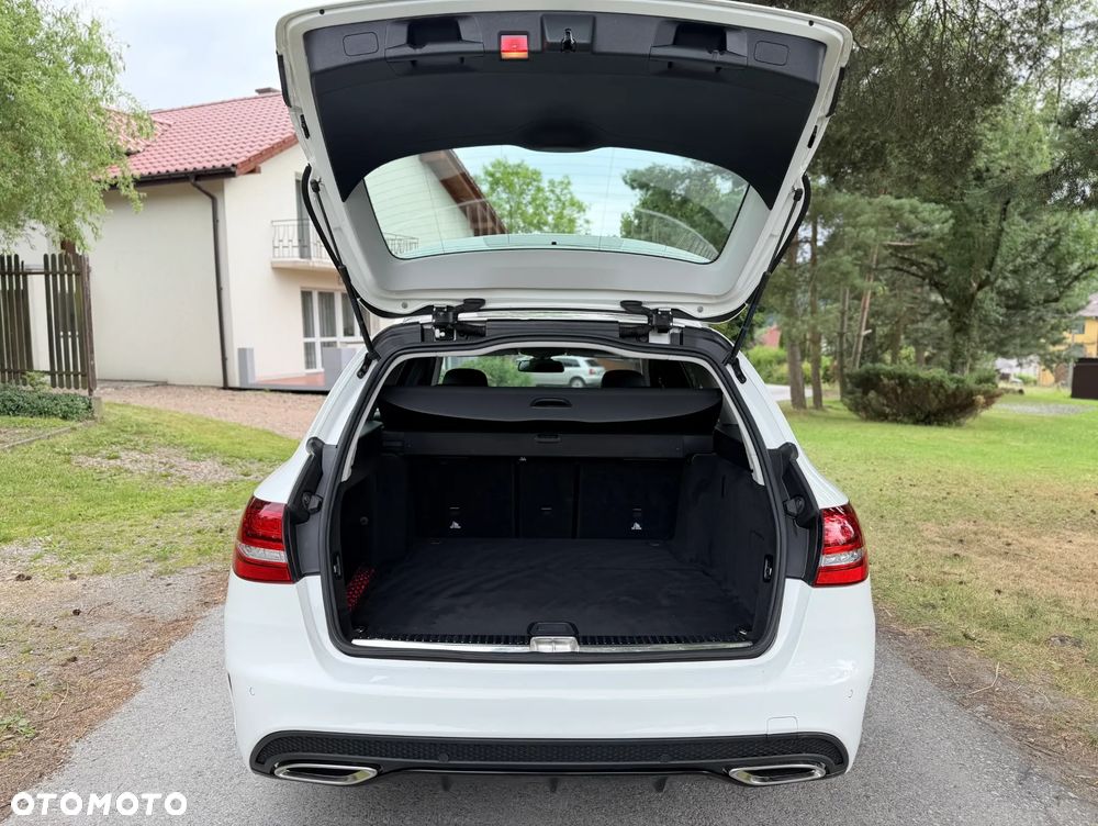 Mercedes-Benz Klasa C 200 9G-TRONIC - 33