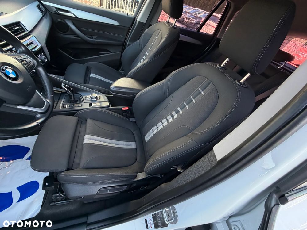 BMW X1 sDrive18i Advantage - 12