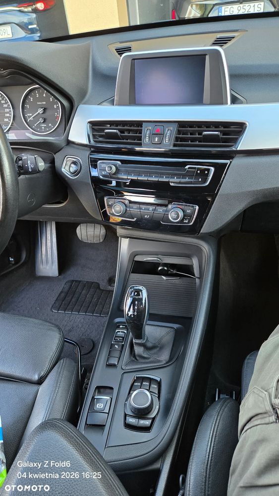 BMW X1 sDrive20i Advantage - 22