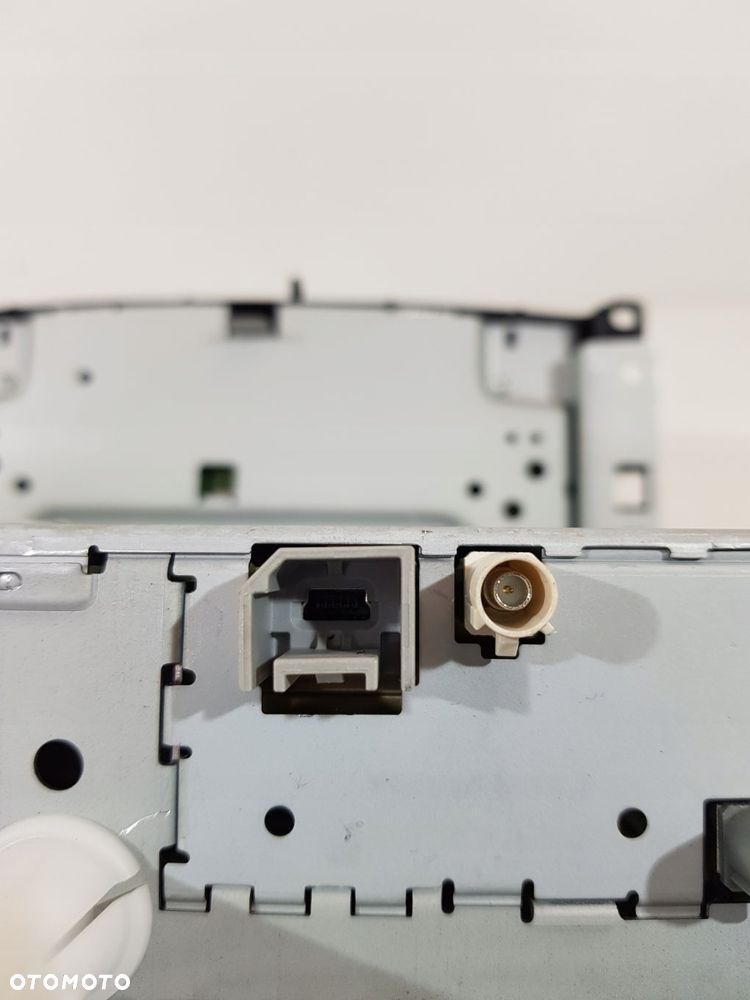 radio mp3 bluetooth kod 07355674440 fiat 500l eu - 9