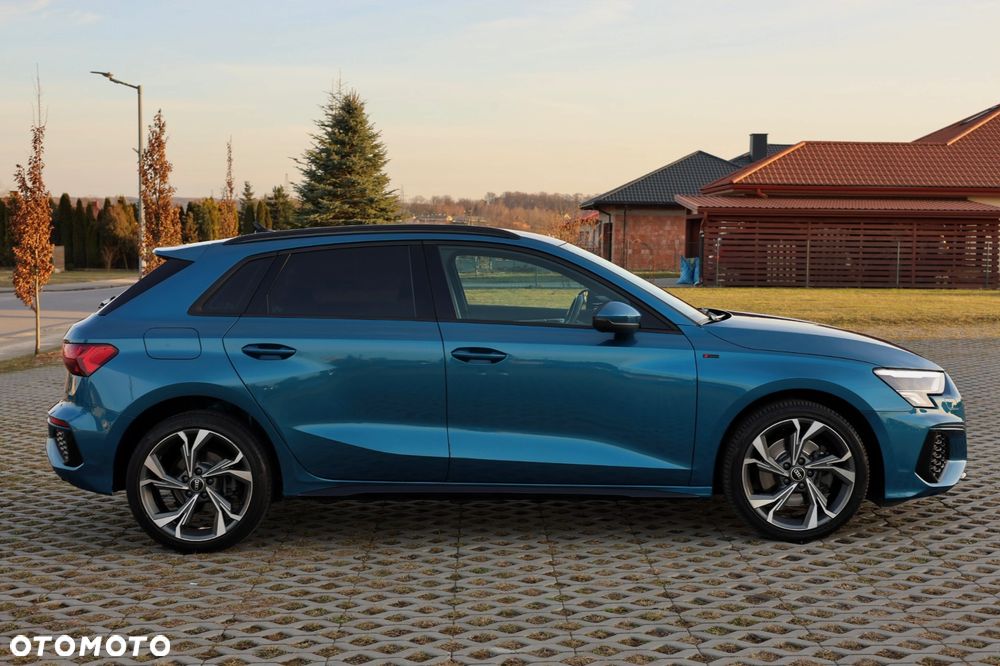 Audi A3 Sportback 1.4 TFSI e-tron Sport S tronic - 3