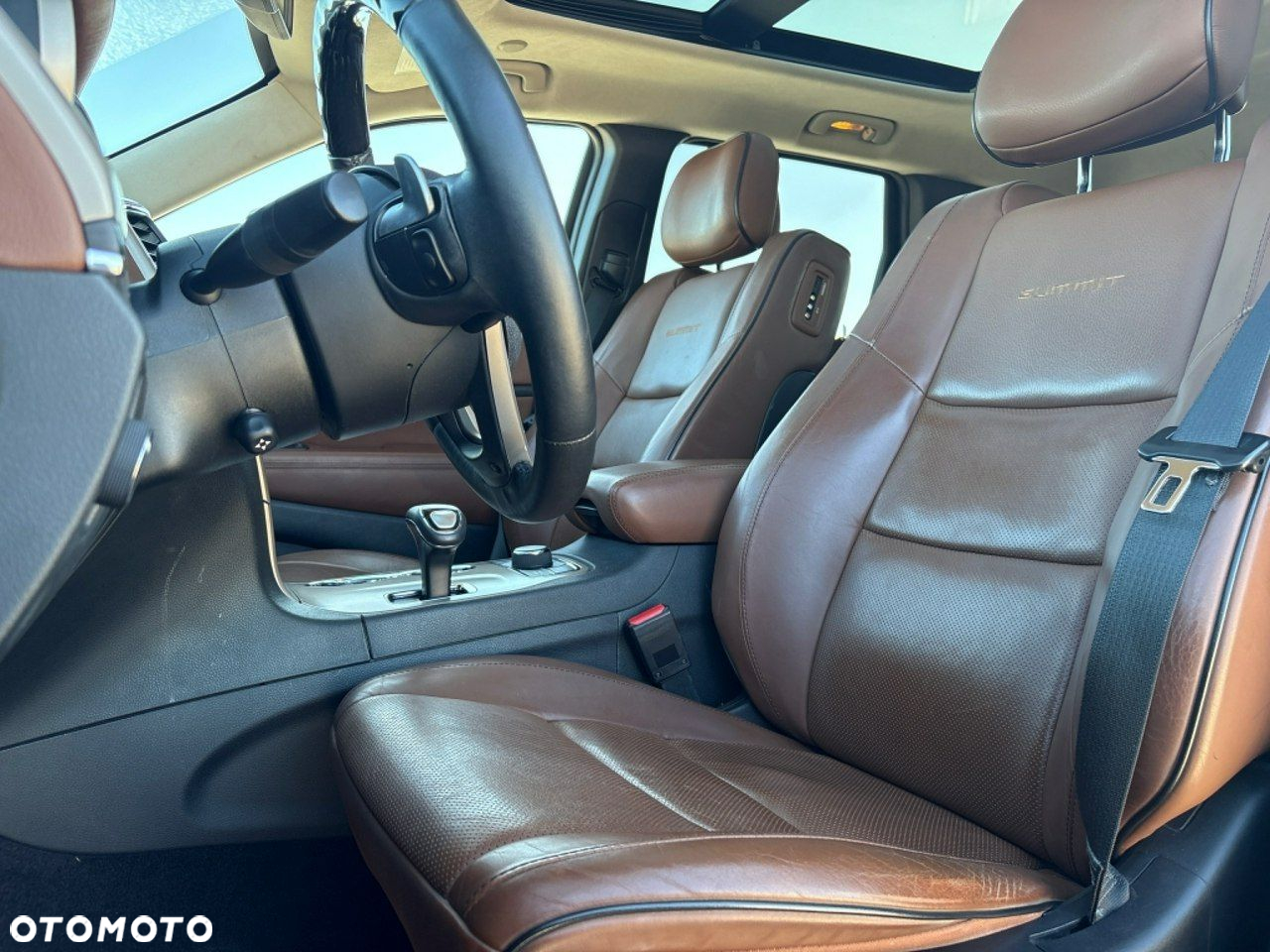 Jeep Grand Cherokee 5.7 V8 HEMI Summit - 16