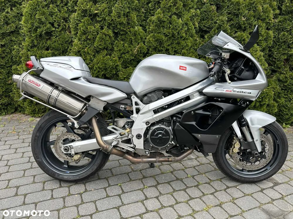 Aprilia Falco - 2
