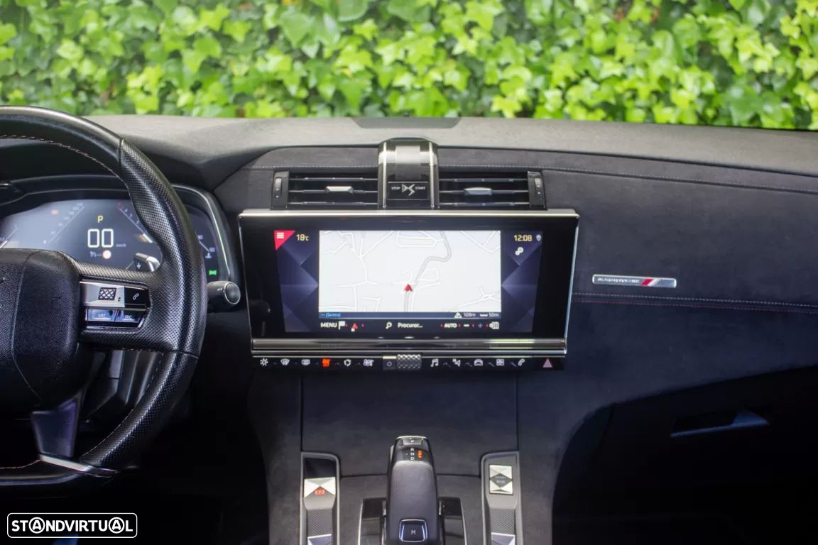 DS DS7 Crossback 1.5 BlueHDi Performance Line EAT8 - 16