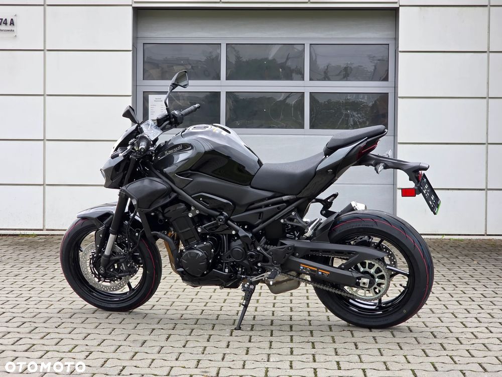 Kawasaki Z 900 - 15