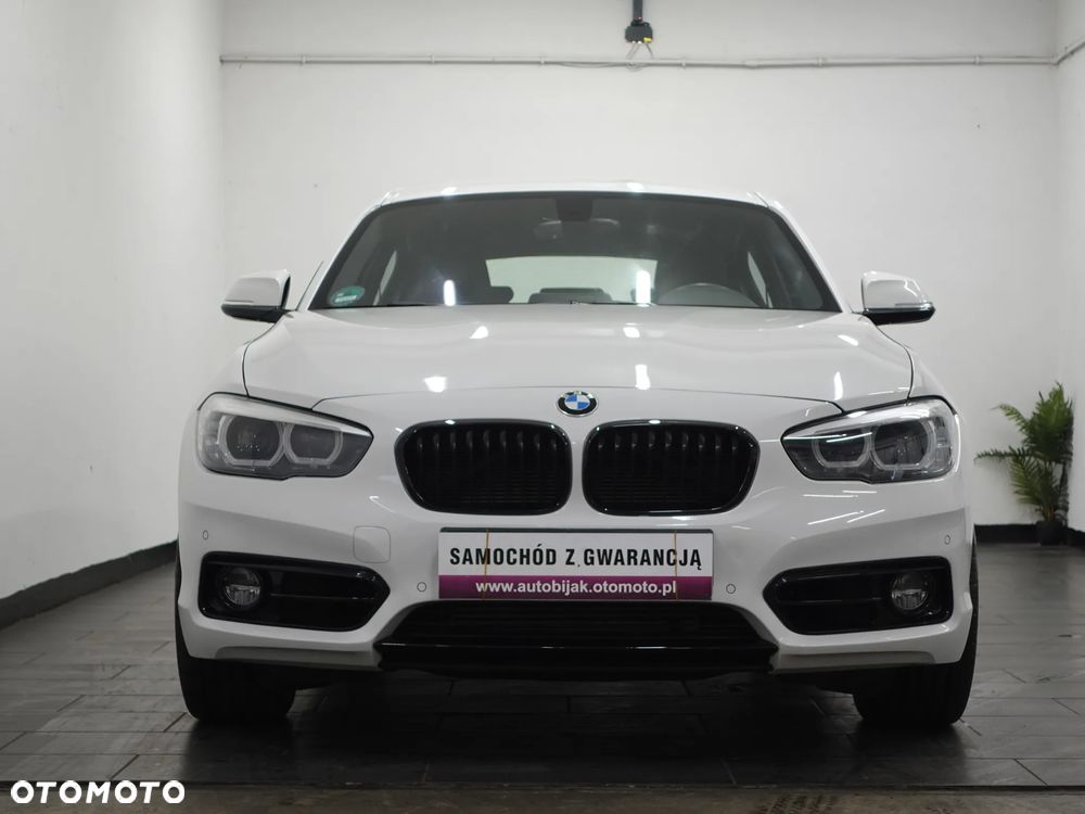 BMW Seria 1 118d xDrive Edition Metropolitan - 11