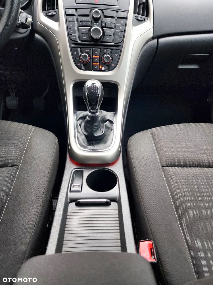 Opel Astra 1.4 Turbo Edition - 27