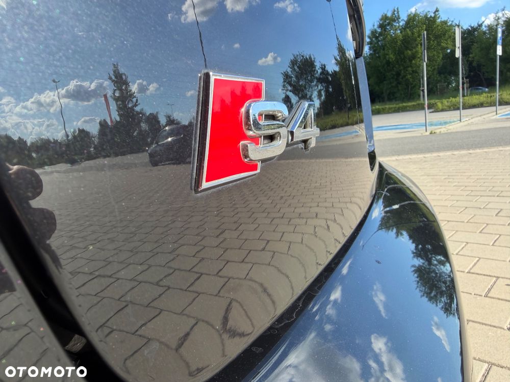 Audi S4 Avant tiptronic - 12