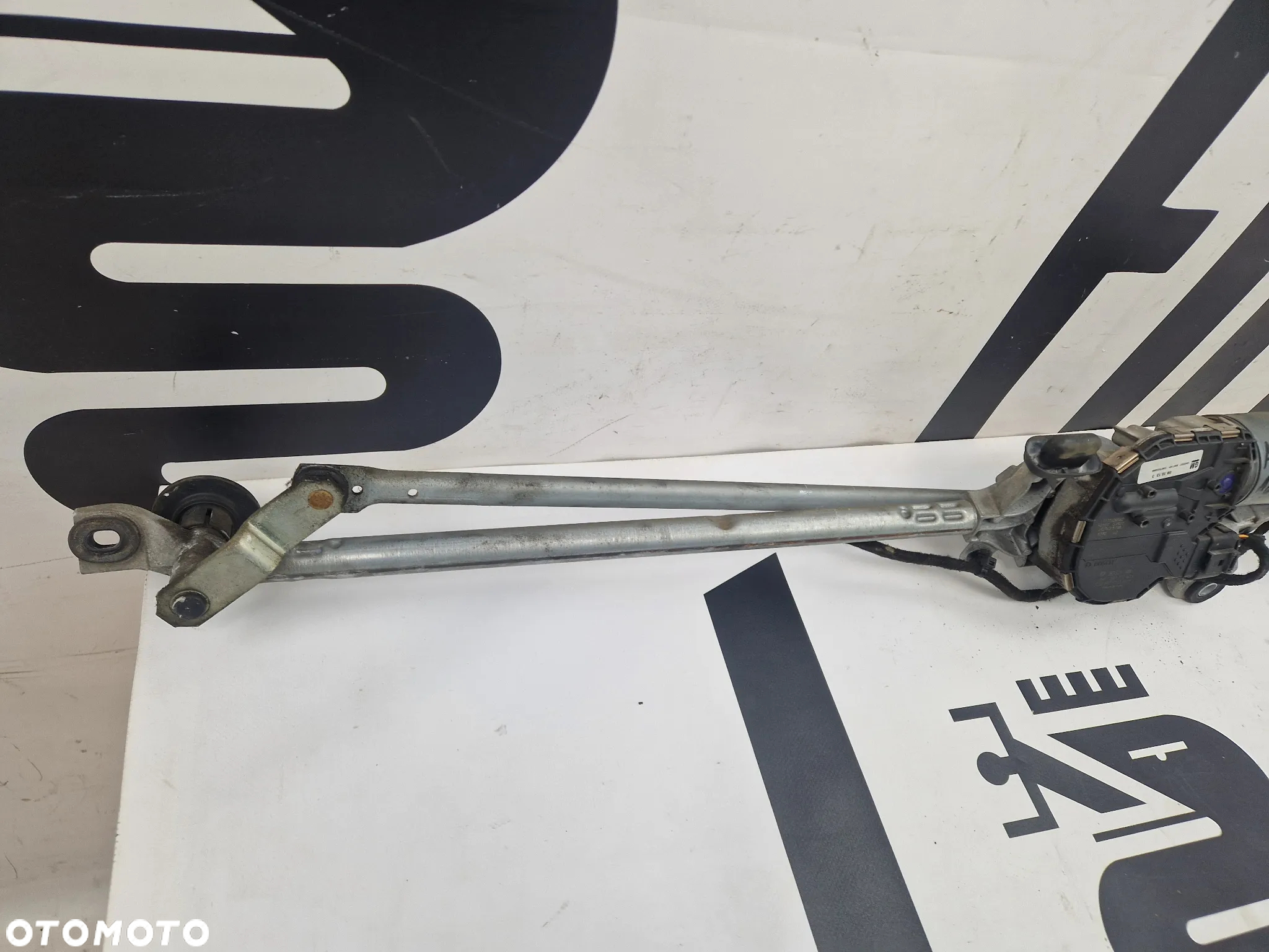 Silniczek mechanizm przednich wycieraczek Opel Astra J EUROPA - 2