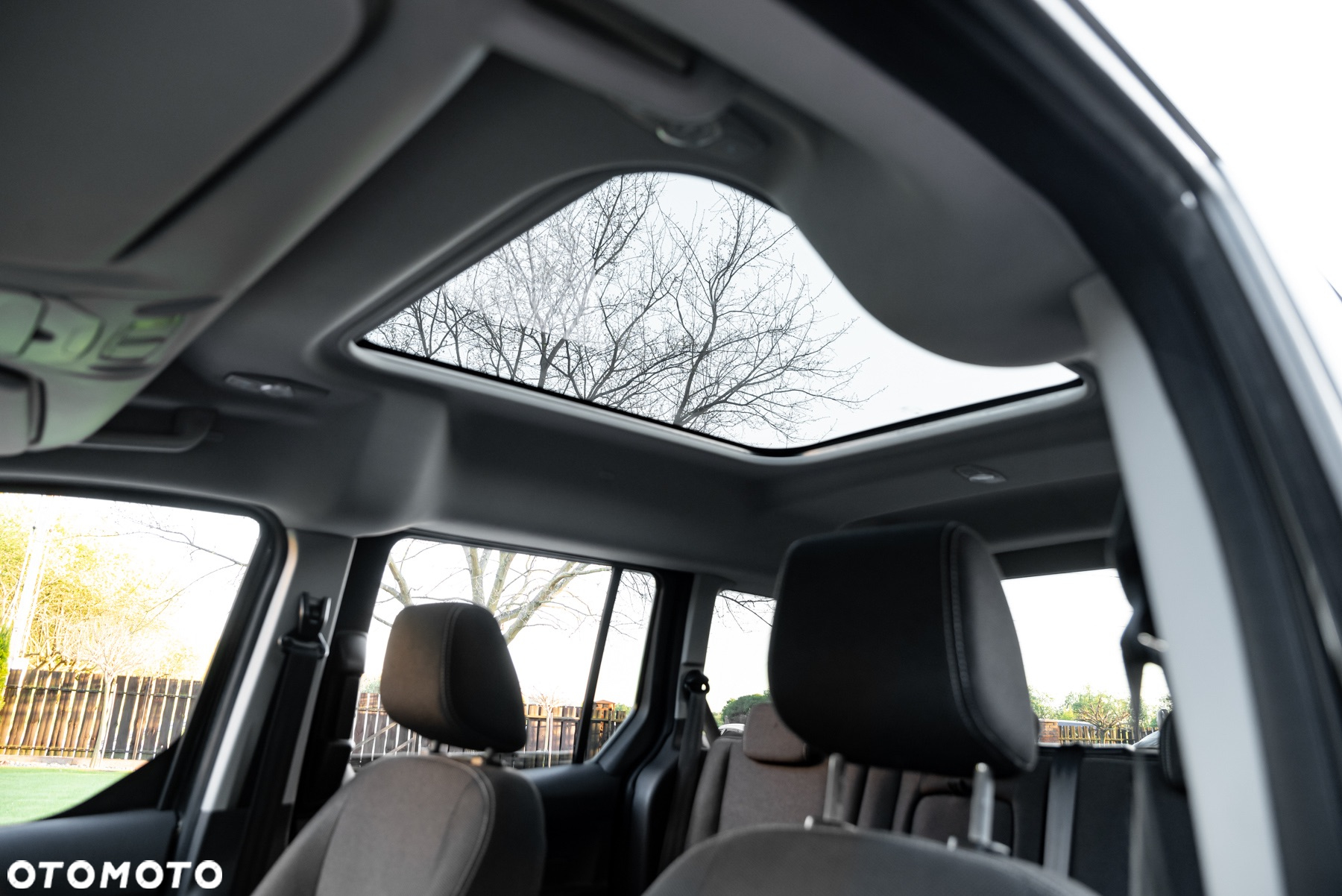 Ford Tourneo Connect 1.0 EcoBoost Start-Stop Trend - 36