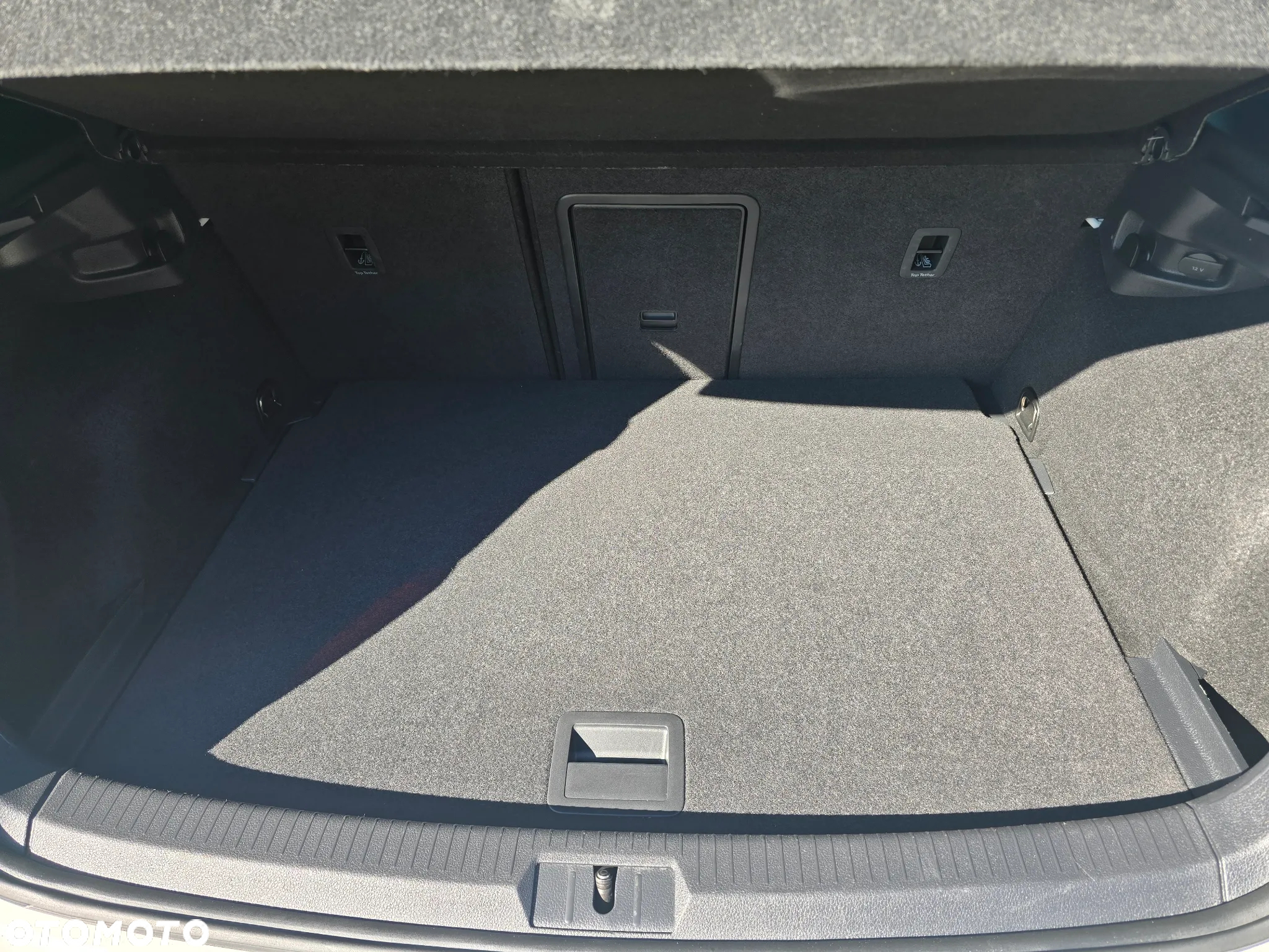Volkswagen Golf 1.5 eTSI OPF DSG Style - 7