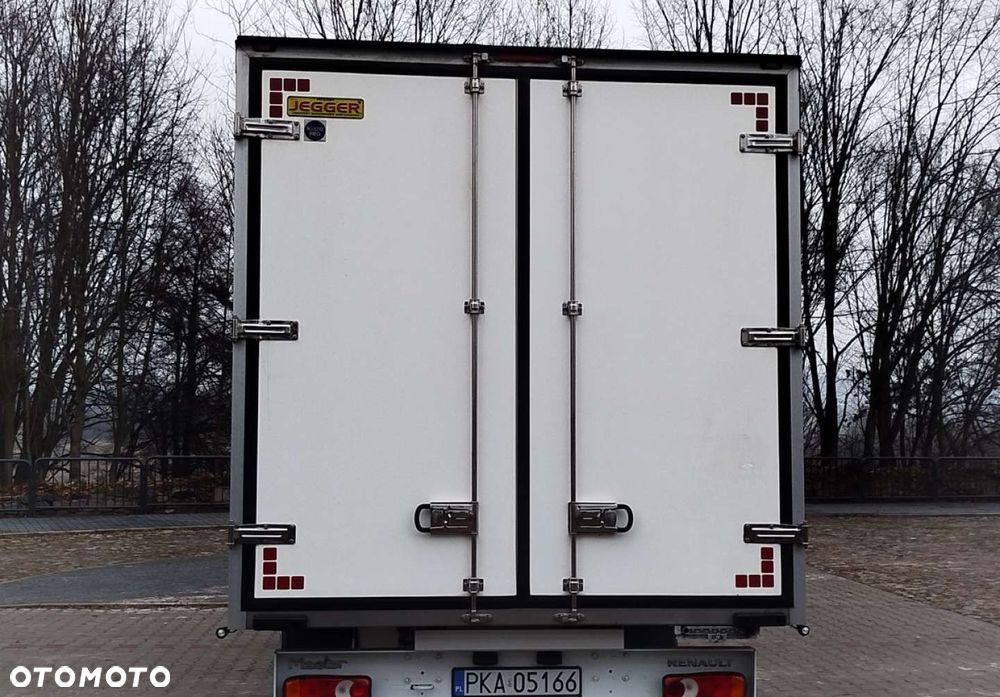 Renault Master - 10