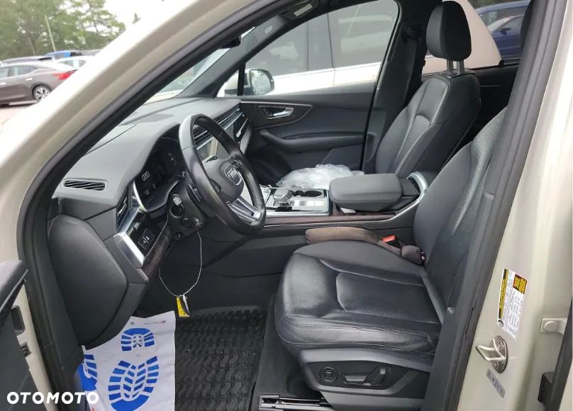 Audi Q7 3.0 TFSI Quattro Tiptronic - 7