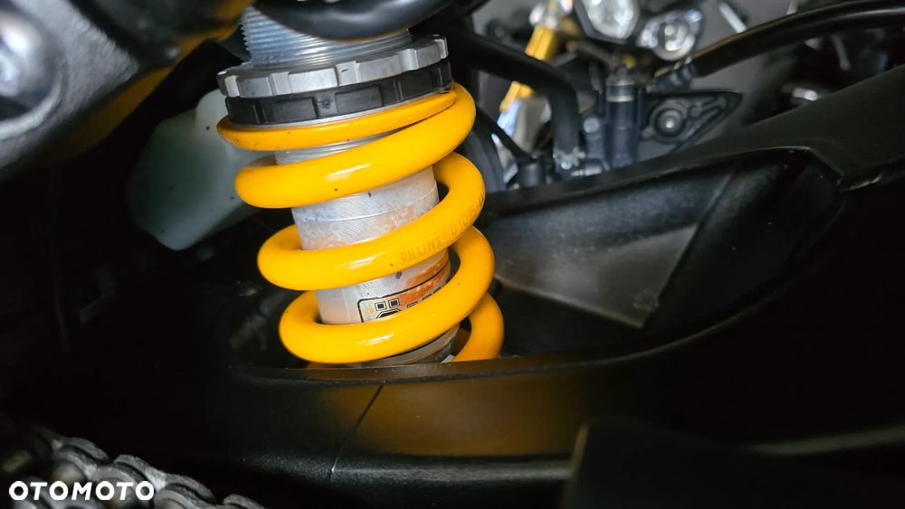 Yamaha FZ8 - 21