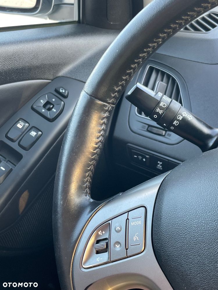 Hyundai ix35 2.0 CRDi 4WD Premium - 21