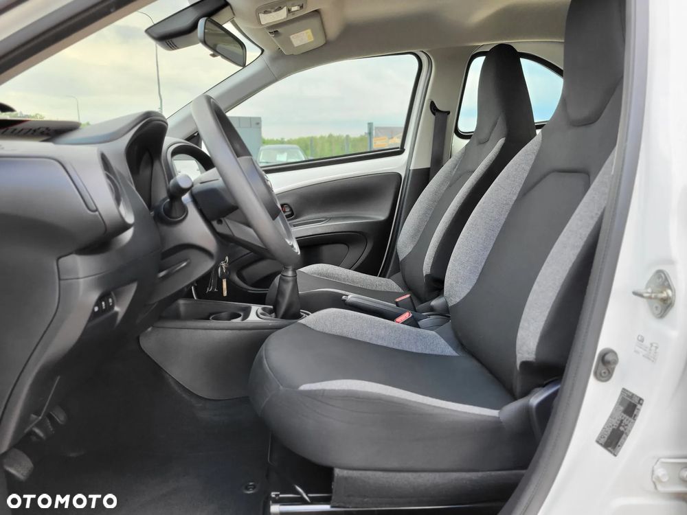 Toyota Aygo X 1.0 VVT-i Active - 17