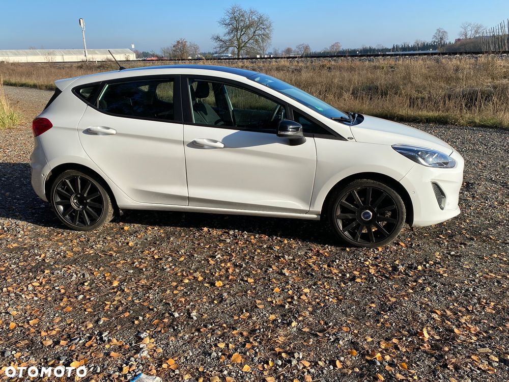 Ford Fiesta 1.1 S&S TREND - 22