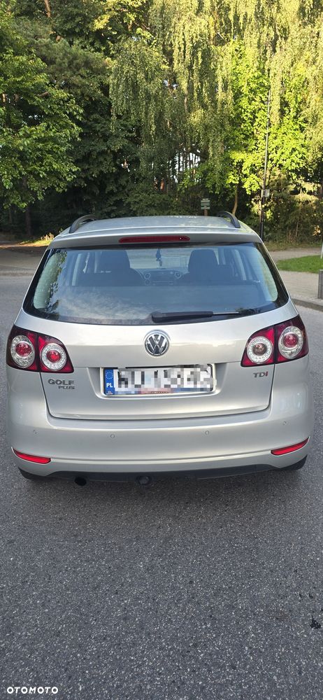 Volkswagen Golf - 8