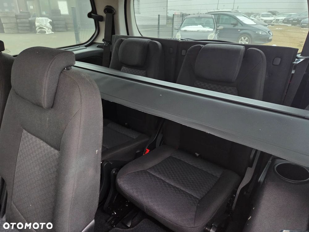 Ford Galaxy 2.0 TDCi Ghia - 14