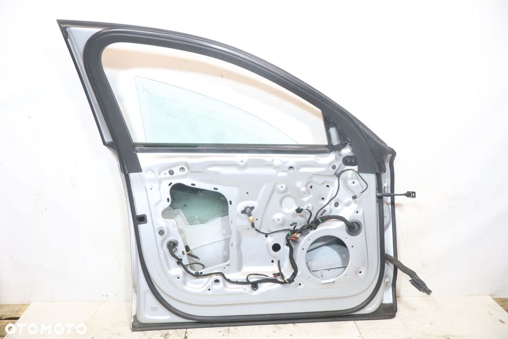 DRZWI LEWY PRZÓD AUDI A8 D4 LX7W sedan - 2