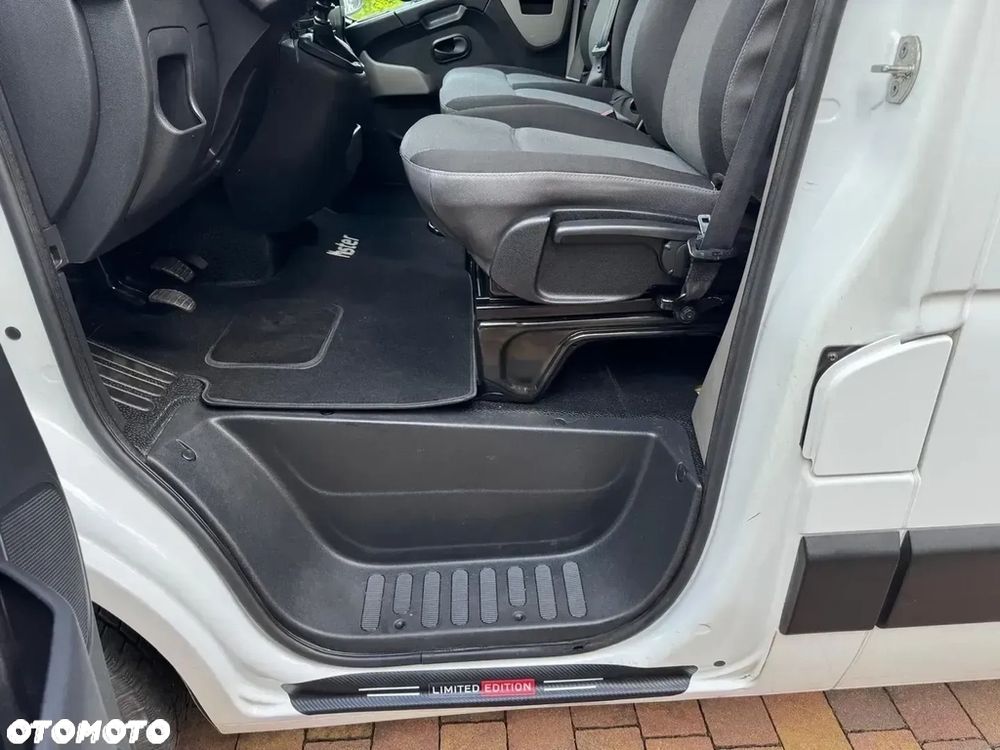 Renault Master - 13