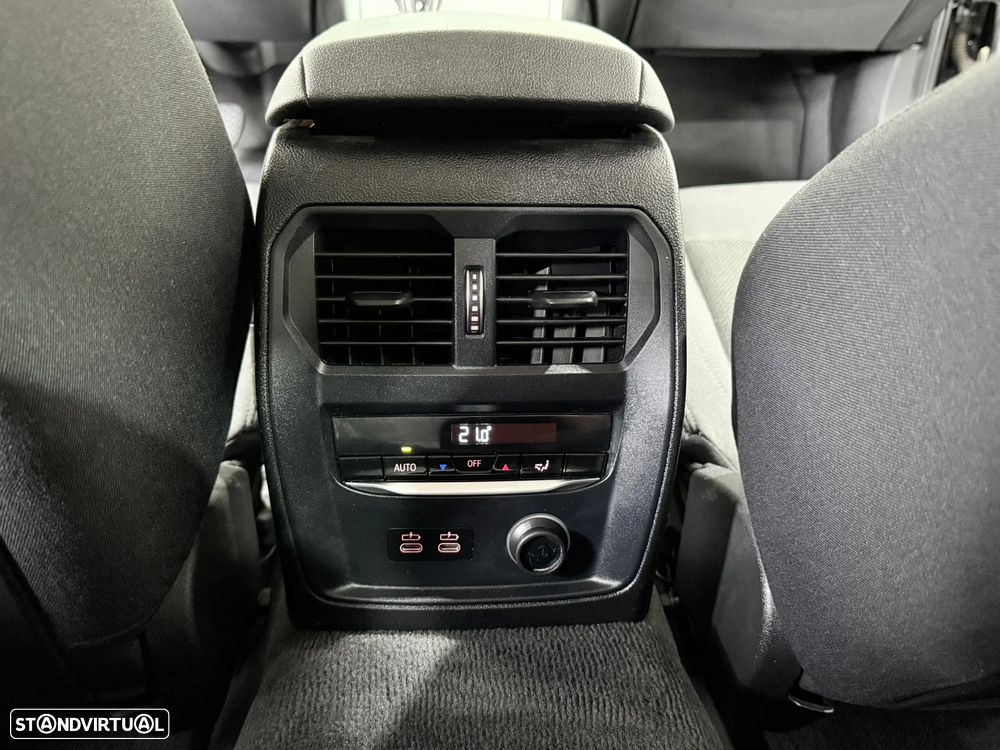 BMW 330 e Corporate Edition Auto - 49