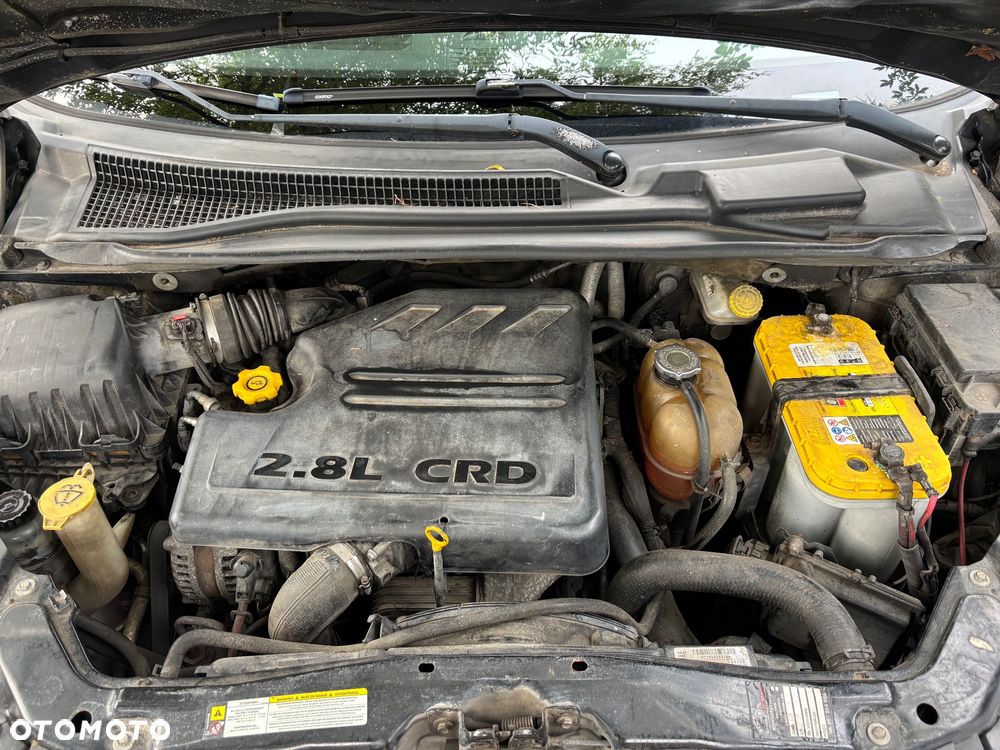Chrysler Grand Voyager 2.8 CRD Limited - 21