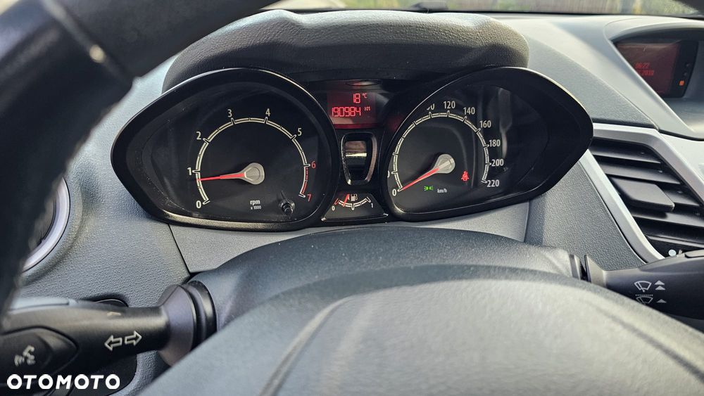 Ford Fiesta 1.25 Ambiente - 17