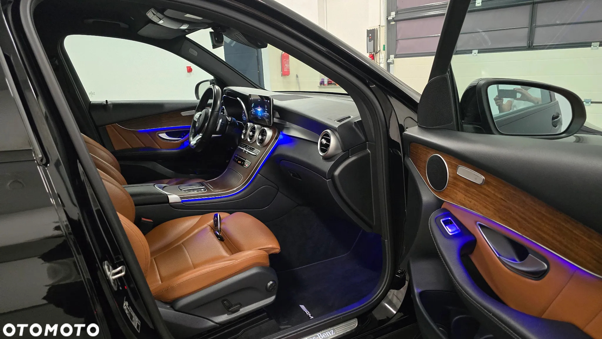 Mercedes-Benz GLC 300 e 4Matic 9G-TRONIC Edition AMG Line - 7