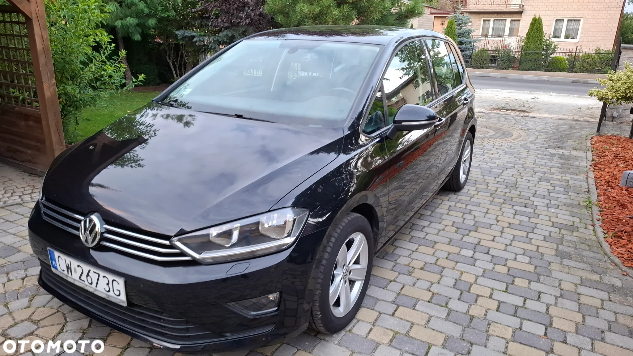 Volkswagen Golf Sportsvan 2.0 TDI SCR DSG Comfortline - 4