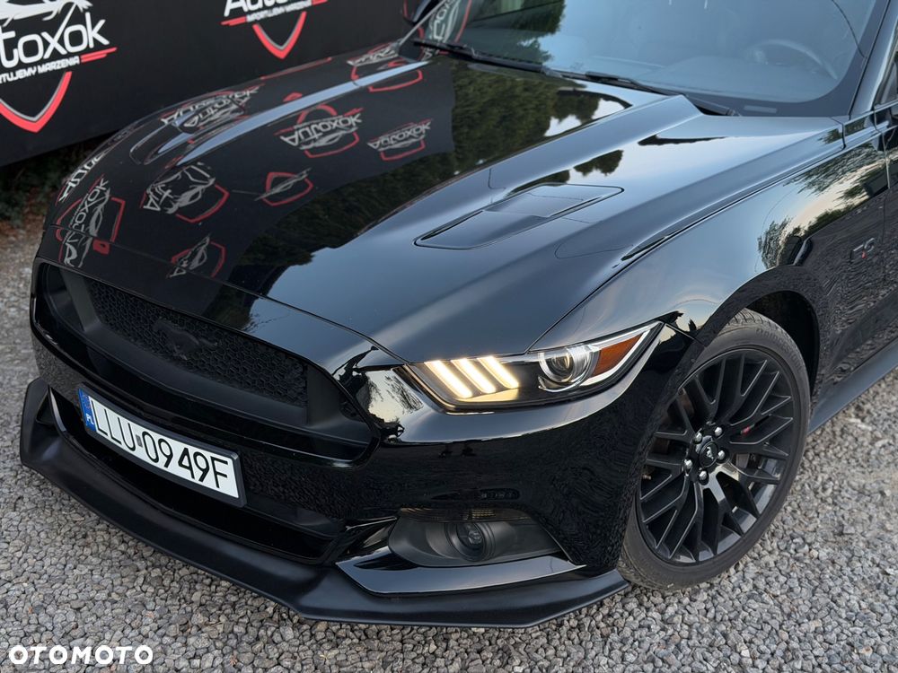 Ford Mustang - 2