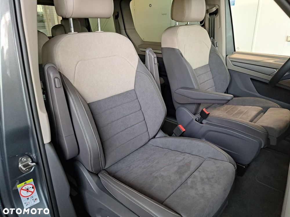 Volkswagen Multivan - 21