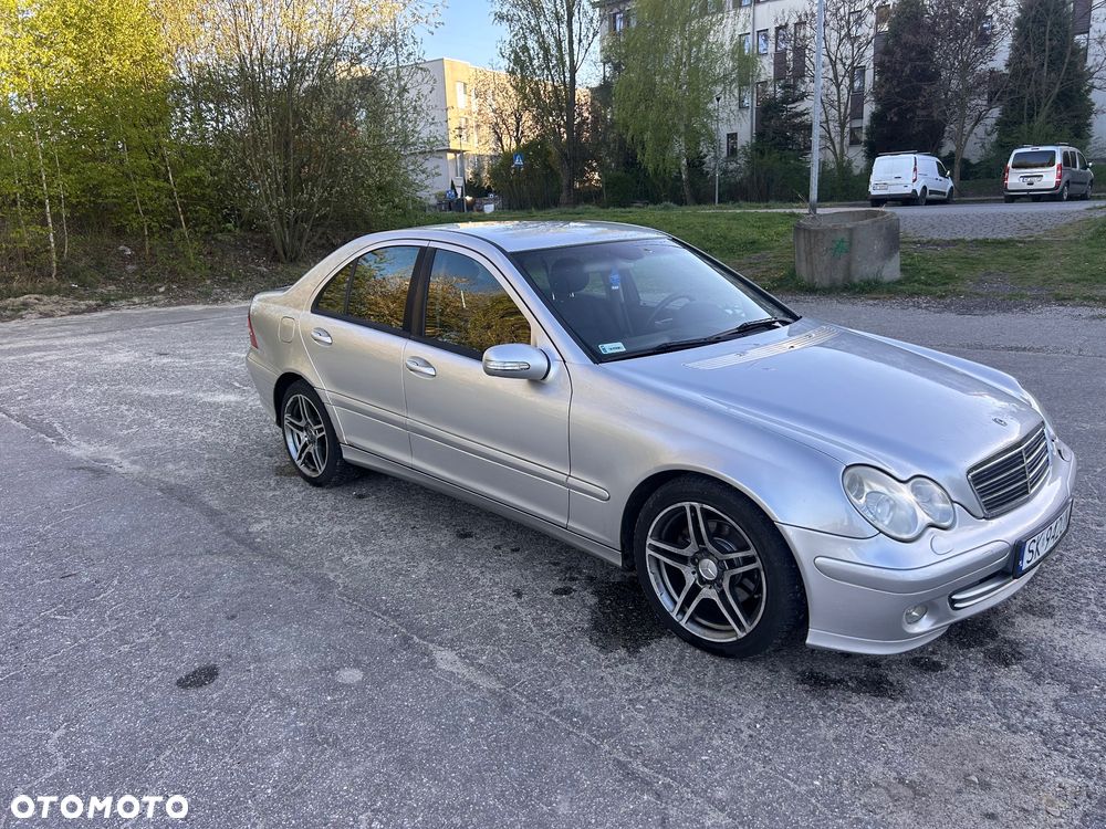 Mercedes-Benz Klasa C 200 Kompressor Avantgarde Sport Edition - 2